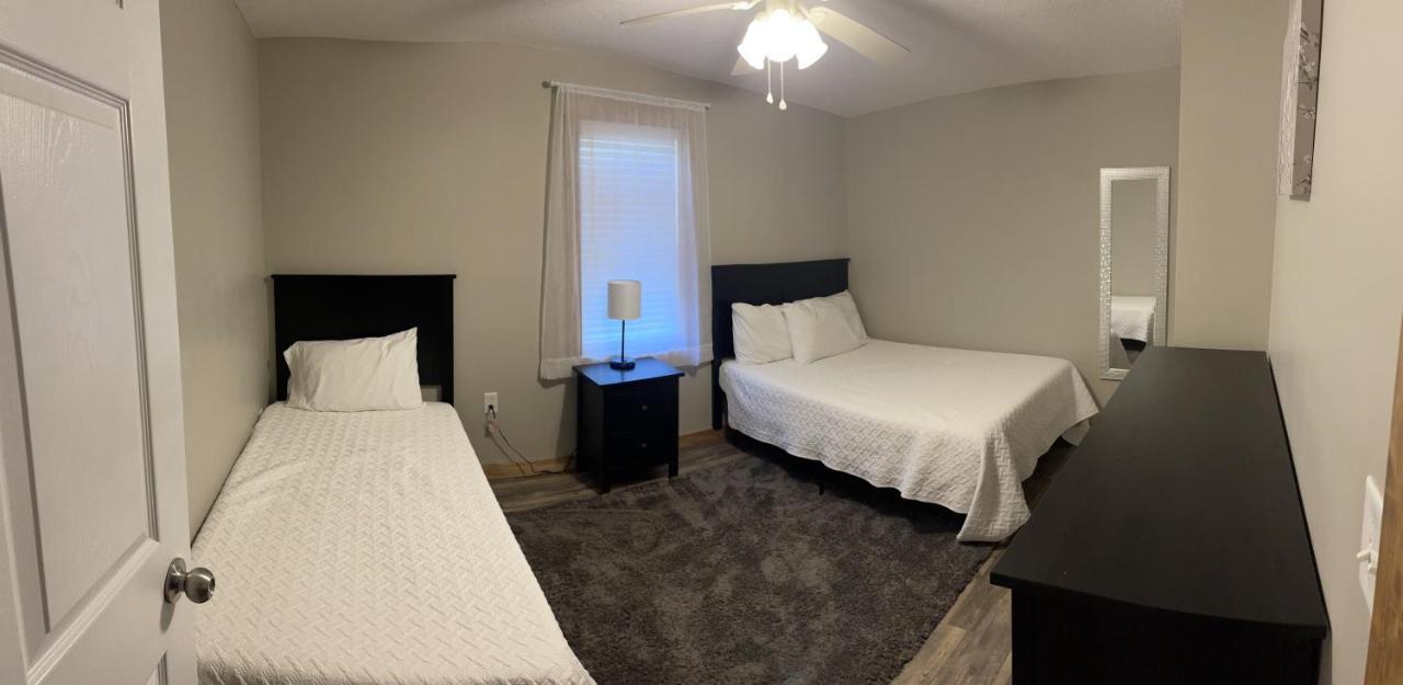 Downtown Farmhouse: Modern 3-Bed Apartment near Honeywell Theater Wabash Exterior photo